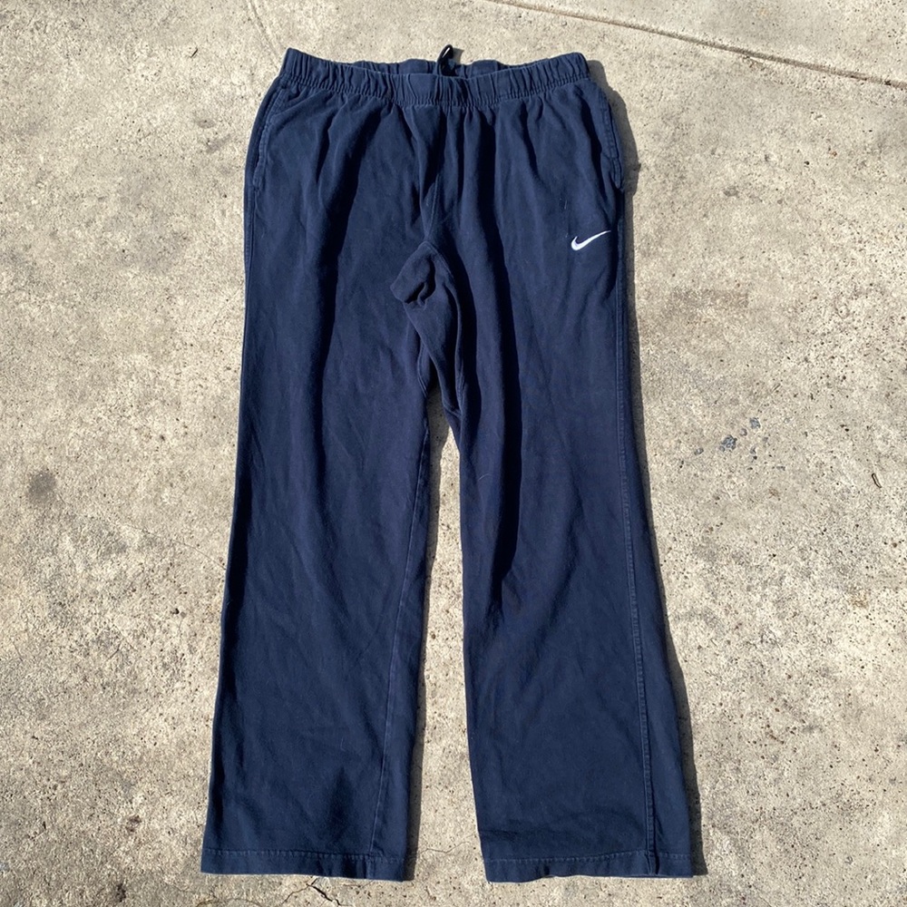 Y2K men’s Nike sweats